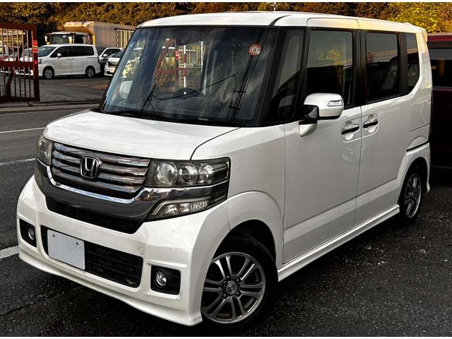 Ｎ－ＢＯＸカスタム Ｇ・Ａパッケージ　純正ナビ　バックカメラ　Ｂｌｕｅｔｏｏｔｈ　電動スライドドア　スマートキー　プッシュスタート　ＨＩＤ　ＥＴＣ　ＣＴＢＡ（2枚目）