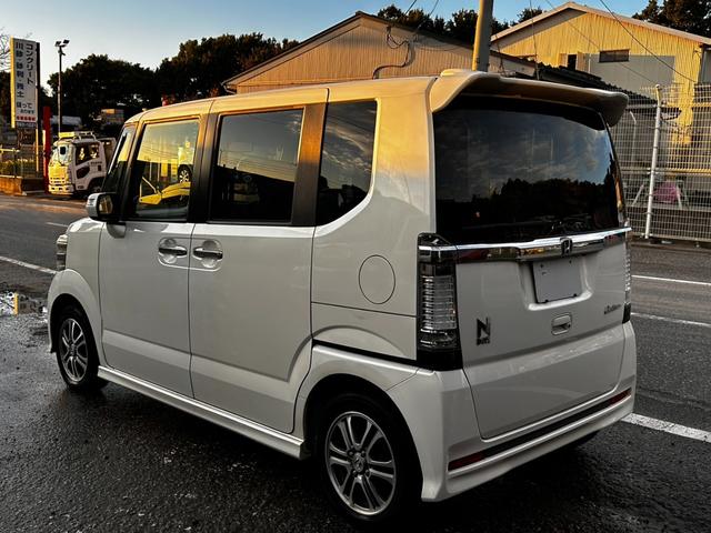 Ｎ－ＢＯＸカスタム Ｇ・Ａパッケージ　純正ナビ　バックカメラ　Ｂｌｕｅｔｏｏｔｈ　電動スライドドア　スマートキー　プッシュスタート　ＨＩＤ　ＥＴＣ　ＣＴＢＡ（10枚目）