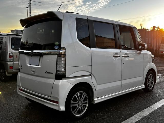 Ｎ－ＢＯＸカスタム Ｇ・Ａパッケージ　純正ナビ　バックカメラ　Ｂｌｕｅｔｏｏｔｈ　電動スライドドア　スマートキー　プッシュスタート　ＨＩＤ　ＥＴＣ　ＣＴＢＡ（12枚目）