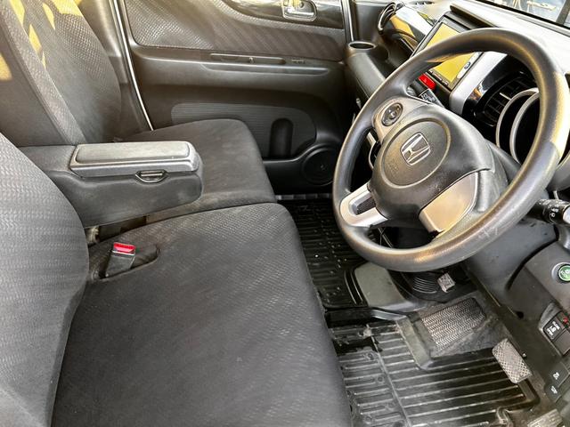 Ｎ－ＢＯＸカスタム Ｇ・Ａパッケージ　純正ナビ　バックカメラ　Ｂｌｕｅｔｏｏｔｈ　電動スライドドア　スマートキー　プッシュスタート　ＨＩＤ　ＥＴＣ　ＣＴＢＡ（19枚目）