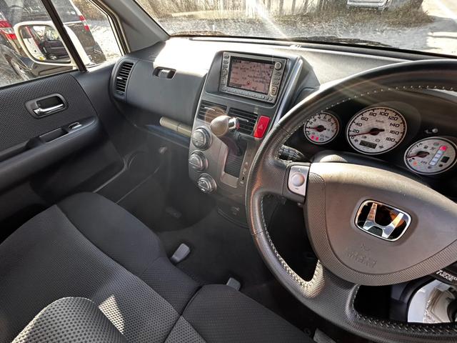 モビリオスパイク W 両側スライドドア 電動スライド キーレス(15枚目)