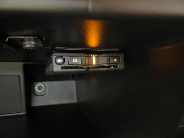 ５００Ｃ ツインエア　ドルチェヴィータ　レッド幌／カープレイ＆アンドロイドオート／ＵＳＢ／Ｂｌｕｅｔｏｏｔｈ／ＥＴＣ／ドライブレコーダー／ＬＥＤライト／スカッフプレート／ＴＦＴ液晶メーター／パドルシフト／クルコン／１５ＡＷ／保障継承認中（47枚目）