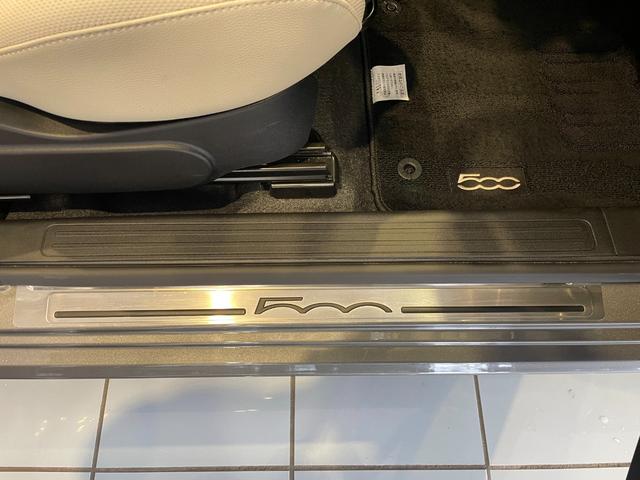 ５００Ｃ ツインエア　ドルチェヴィータ　レッド幌／カープレイ＆アンドロイドオート／ＵＳＢ／Ｂｌｕｅｔｏｏｔｈ／ＥＴＣ／ドライブレコーダー／ＬＥＤライト／スカッフプレート／ＴＦＴ液晶メーター／パドルシフト／クルコン／１５ＡＷ／保障継承認中（49枚目）