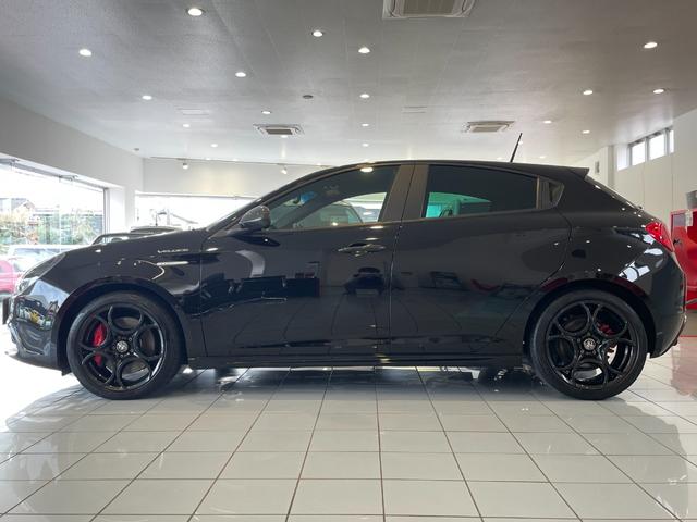 ジュリエッタ ヴェローチェ　１７５０　ＴＢＩ　純正ナビＴＶ／ＤＶＤ／Ｂｌｕｅｔｏｏｔｈ／ＵＳＢ／ドライブレコーダー前後／ＥＴＣ／バックソナー／レッドレザーメモリー付パワーシート／シートヒーター／ブレンボキャリパー／アンテナアングル／認定中古（5枚目）