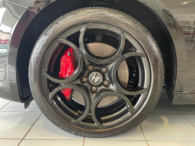 ジュリエッタ ヴェローチェ　１７５０　ＴＢＩ　純正ナビＴＶ／ＤＶＤ／Ｂｌｕｅｔｏｏｔｈ／ＵＳＢ／ドライブレコーダー前後／ＥＴＣ／バックソナー／レッドレザーメモリー付パワーシート／シートヒーター／ブレンボキャリパー／アンテナアングル／認定中古（19枚目）