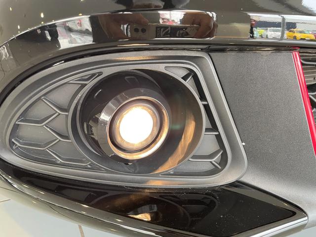 ジュリエッタ ヴェローチェ　１７５０　ＴＢＩ　純正ナビＴＶ／ＤＶＤ／Ｂｌｕｅｔｏｏｔｈ／ＵＳＢ／ドライブレコーダー前後／ＥＴＣ／バックソナー／レッドレザーメモリー付パワーシート／シートヒーター／ブレンボキャリパー／アンテナアングル／認定中古（32枚目）