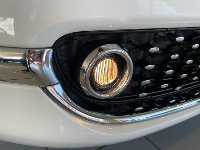 ご覧いただきありがとうございます。車両詳細等お気軽に店舗スタッフまでお問い合わせください。通話無料の専用フリーダイヤルもご用意しております【００７８−６０４２−１５４１】ぜひご利用ください。