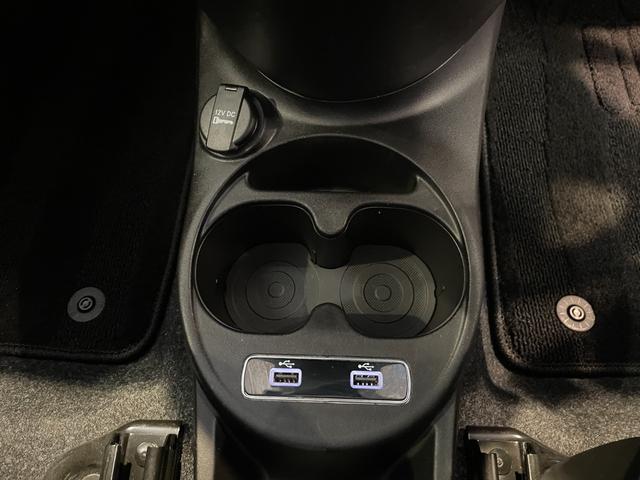 ５００ ツインエア　カルト　アップルカープレイ＆アンドロイドオート／ＵＳＢ／Ｂｌｕｅｔｏｏｔｈ接続／純正ドライブレコーダー前後／ＥＴＣ／クルーズコントロール＆スピードリミッター／認定中古（35枚目）