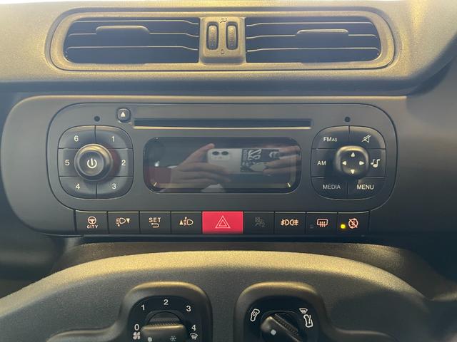 ご覧いただきありがとうございます。車両詳細等お気軽に店舗スタッフまでお問い合わせください。通話無料の専用フリーダイヤルもご用意しております【００７８−６０４２−１５４１】ぜひご利用ください。