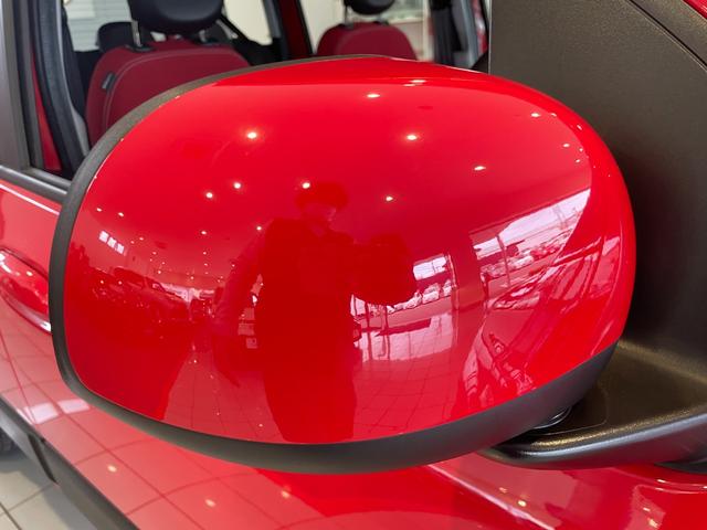 ご覧いただきありがとうございます。車両詳細等お気軽に店舗スタッフまでお問い合わせください。通話無料の専用フリーダイヤルもご用意しております【００７８−６０４２−１５４１】ぜひご利用ください。