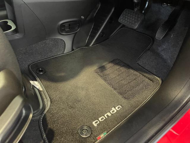 ご覧いただきありがとうございます。車両詳細等お気軽に店舗スタッフまでお問い合わせください。通話無料の専用フリーダイヤルもご用意しております【００７８−６０４２−１５４１】ぜひご利用ください。