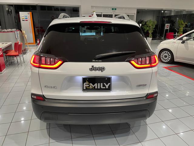 ロンジチュード ローンチエディション 新車保証継承 ワンオーナー ドラレコ ナビ バックカメラ ETC(25枚目)