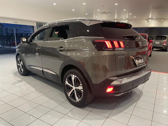 Peugeot 3008 Gt Line 2019 Green 66000 Km Details Japanese Used Cars Goo Net Exchange