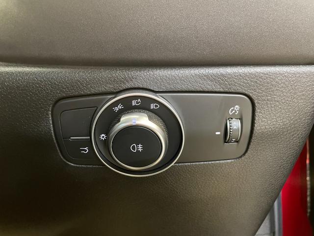 トナーレ エディツィオーネ　スペチアーレ　限定車／ブラックレザー／メモリー付パワーシート／ベンチレーション／純正ナビ／アラウンドビューモニター／ドラレコ前後／ＥＴＣ２．０／マトリクスＬＥＤ／ＡＣＣ／レーンキープ／ハーマンカードン／保証継承（53枚目）