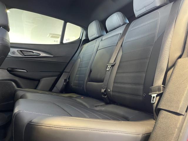 トナーレ エディツィオーネ　スペチアーレ　限定車／ブラックレザー／メモリー付パワーシート／ベンチレーション／純正ナビ／アラウンドビューモニター／ドラレコ前後／ＥＴＣ２．０／マトリクスＬＥＤ／ＡＣＣ／レーンキープ／ハーマンカードン／保証継承（72枚目）