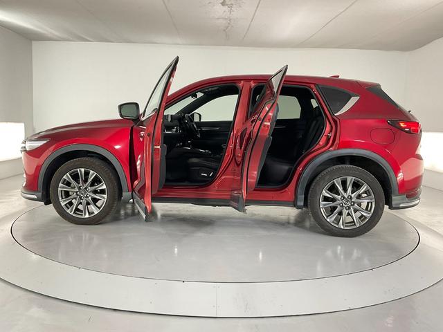 ＣＸ－５ ＸＤ　エクスクルーシブモード　ドライブレコーダー　全周囲カメラ　クリアランスソナー　オートクルーズコントロール　レーンアシスト　パワーシート　衝突被害軽減システム　エアロ　ナビ　ＴＶ　オートライト　ＬＥＤヘッドランプ（7枚目）