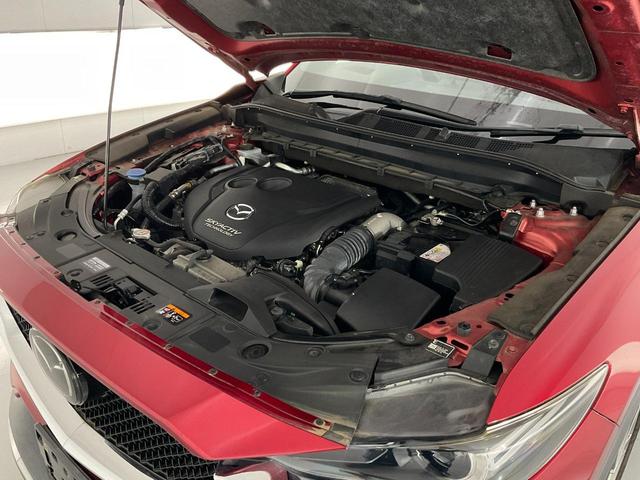 ＣＸ－５ ＸＤ　エクスクルーシブモード　ドライブレコーダー　全周囲カメラ　クリアランスソナー　オートクルーズコントロール　レーンアシスト　パワーシート　衝突被害軽減システム　エアロ　ナビ　ＴＶ　オートライト　ＬＥＤヘッドランプ（12枚目）