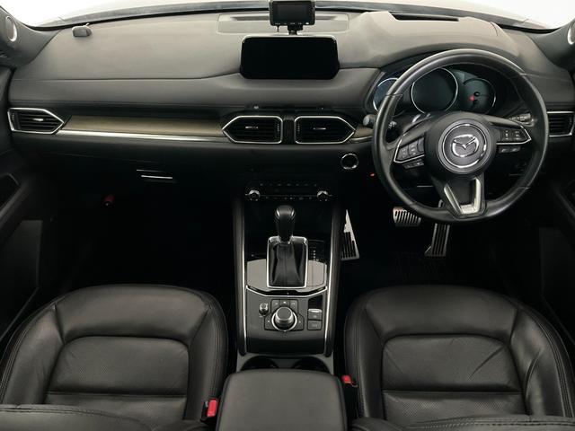 ＣＸ－５ ＸＤ　エクスクルーシブモード　ドライブレコーダー　全周囲カメラ　クリアランスソナー　オートクルーズコントロール　レーンアシスト　パワーシート　衝突被害軽減システム　エアロ　ナビ　ＴＶ　オートライト　ＬＥＤヘッドランプ（13枚目）