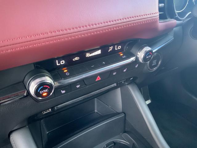 ＭＡＺＤＡ３ファストバック Ｘバーガンディ　セレクション　４ＷＤ　ドライブレコーダー　ＥＴＣ　全周囲カメラ　ナビ　ＴＶ　クリアランスソナー　オートクルーズコントロール　レーンアシスト　衝突被害軽減システム　アルミホイール　オートマチックハイビーム（59枚目）