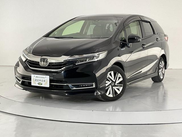 シャトル ハイブリッドＸ　ホンダセンシング　ＥＴＣ　バックカメラ　ナビ　ＴＶ　オートクルーズコントロール　レーンアシスト　衝突被害軽減システム　オートライト　ＬＥＤヘッドランプ　ハーフレザーシート　スマートキー　電動格納ミラー　ＡＴ（2枚目）