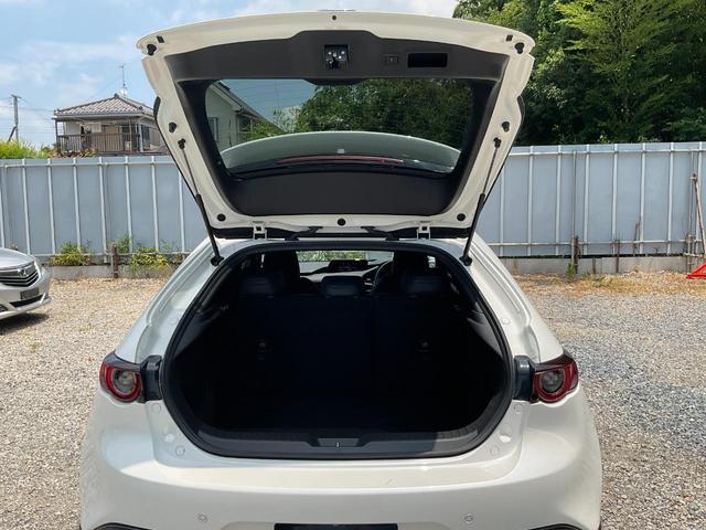ＭＡＺＤＡ３ファストバック Ｘ　Ｌパッケージ　ＥＴＣ　バックカメラ　ナビ　ＴＶ　クリアランスソナー　オートクルーズコントロール　レーンアシスト　衝突被害軽減システム　アルミホイール　オートライト　ＬＥＤヘッドランプ　パワーシート　スマートキー（22枚目）