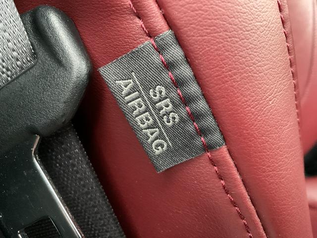 ＭＡＺＤＡ３ファストバック ２０Ｓバーガンディ　セレクション　４ＷＤ／３６０度セーフティＰＫＧ／衝突軽減ブレーキ／ＡＴ誤発進抑制／全車速追従レーダークルコン／車線逸脱警報システム／クルージングトラフィックサポート／ＢＳＭ／専用赤革／８．８型マツコネ／ＥＴＣ（33枚目）