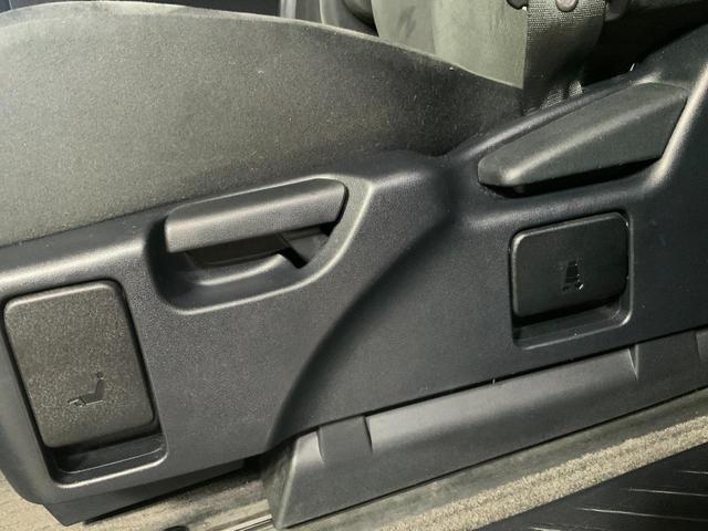 エスティマ アエラス　ドライブレコーダー　ＥＴＣ　バックカメラ　ナビ　ＴＶ　オートクルーズコントロール　両側電動スライドドア　ＨＩＤ　スマートキー　電動格納ミラー　３列シート　ウォークスルー　オットマン　ＡＴ（63枚目）
