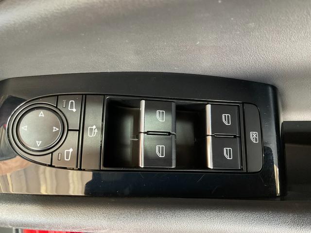 ＭＡＺＤＡ３ファストバック ＸＤバーガンディ　セレクション　４ＷＤ／３６０度セーフティＰＫＧ／ＢＯＳＥ／シグネチャーＳＴＹＬＥ（フルエアロ／ＢＢＳ製ＡＷ）／衝突軽減ブレーキ／全車速追従クルコン／クルージングトラフィックサポート／ＢＳＭ／８．８マツコネ／ＥＴＣ（22枚目）
