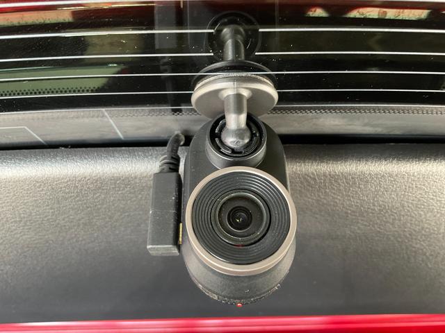 ＭＡＺＤＡ３ファストバック ＸＤバーガンディ　セレクション　４ＷＤ／３６０度セーフティＰＫＧ／ＢＯＳＥ／シグネチャーＳＴＹＬＥ（フルエアロ／ＢＢＳ製ＡＷ）／衝突軽減ブレーキ／全車速追従クルコン／クルージングトラフィックサポート／ＢＳＭ／８．８マツコネ／ＥＴＣ（25枚目）