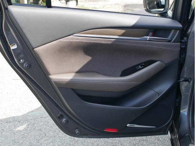 アテンザセダン ２５Ｓ　Ｌパッケージ　自社ユーザー買取車／後期型／３６０度ビュー／ＢＯＳＥサウンド／衝突軽減ブレーキ／レーダークルコン／ＢＳＭ／マツコネナビ／茶本革シート／Ｐシート／シートメモリ／シートヒーター／ステアヒーター（9枚目）