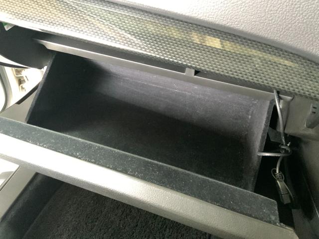 レガシィツーリングワゴン ２．０ＧＴ　ＤＩＴアイサイト　４ＷＤ　ＥＴＣ　バックカメラ　ＴＶ　オートクルーズコントロール　アルミホイール　オートライト　ＨＩＤ　スマートキー　電動格納ミラー　ＣＶＴ　盗難防止システム　衝突安全ボディ　ＡＢＳ　ＥＳＣ　ＣＤ（50枚目）