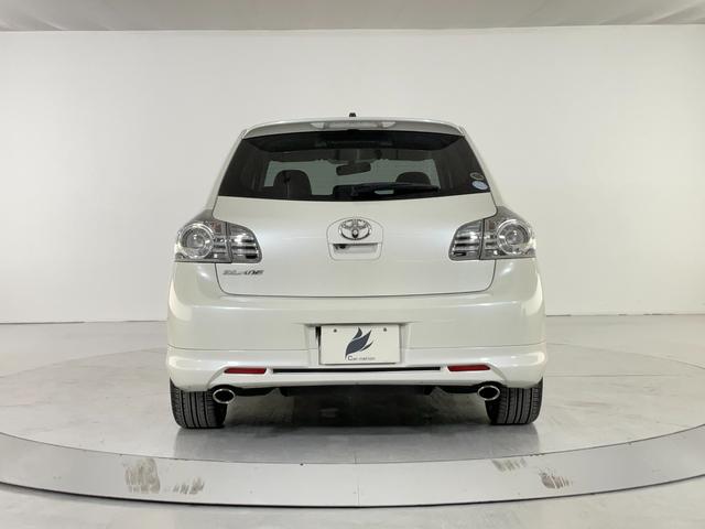 ブレイド Ｇ　ＥＴＣ　バックカメラ　ナビ　ＴＶ　アルミホイール　オートライト　ＨＩＤ　パワーシート　スマートキー　電動格納ミラー　シートヒーター　ＣＶＴ　盗難防止システム　衝突安全ボディ　ＡＢＳ　ＥＳＣ　ＣＤ（12枚目）