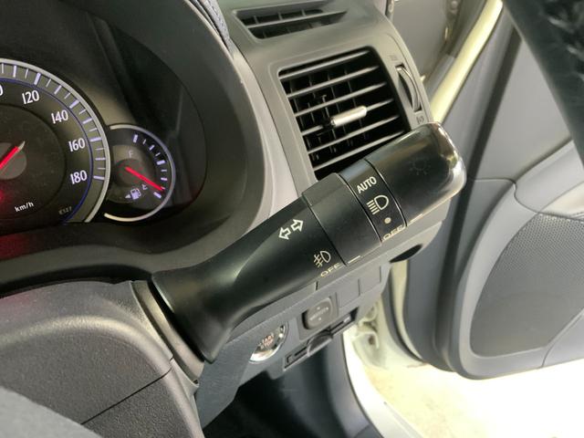 ブレイド Ｇ　ＥＴＣ　バックカメラ　ナビ　ＴＶ　アルミホイール　オートライト　ＨＩＤ　パワーシート　スマートキー　電動格納ミラー　シートヒーター　ＣＶＴ　盗難防止システム　衝突安全ボディ　ＡＢＳ　ＥＳＣ　ＣＤ（38枚目）