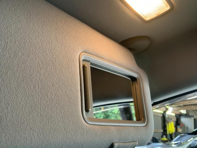 ブレイド Ｇ　ＥＴＣ　バックカメラ　ナビ　ＴＶ　アルミホイール　オートライト　ＨＩＤ　パワーシート　スマートキー　電動格納ミラー　シートヒーター　ＣＶＴ　盗難防止システム　衝突安全ボディ　ＡＢＳ　ＥＳＣ　ＣＤ（46枚目）