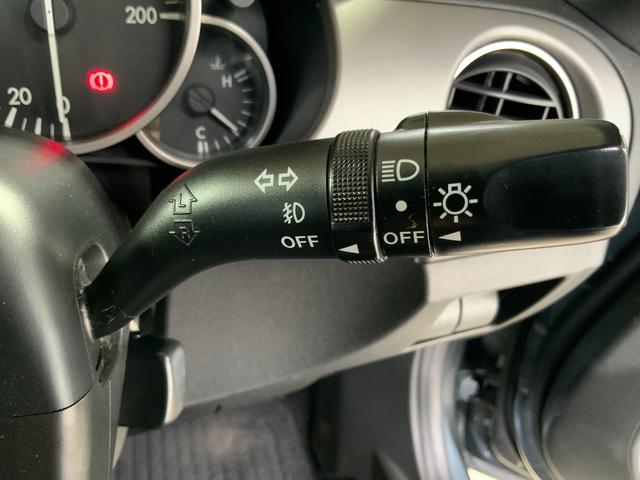 ロードスター ＲＳ　オープンカー　ＥＴＣ　ＨＩＤ　ＭＴ　スマートキー　シートヒーター　アルミホイール　盗難防止システム　衝突安全ボディ　ＡＢＳ　ＣＤ　ミュージックプレイヤー接続可　エアコン　パワーステアリング（34枚目）