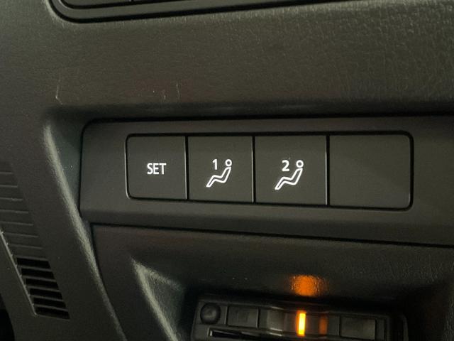 ＭＡＺＤＡ３ファストバック Ｘバーガンディ　セレクション　ＥＴＣ　全周囲カメラ　クリアランスソナー　オートクルーズコントロール　衝突被害軽減システム　アルミホイール　オートマチックハイビーム　オートライト　ＬＥＤヘッドランプ　サンルーフ　パワーシート（9枚目）