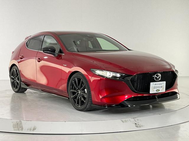 ＭＡＺＤＡ３ファストバック Ｘバーガンディ　セレクション　ＥＴＣ　全周囲カメラ　クリアランスソナー　オートクルーズコントロール　衝突被害軽減システム　アルミホイール　オートマチックハイビーム　オートライト　ＬＥＤヘッドランプ　サンルーフ　パワーシート（13枚目）