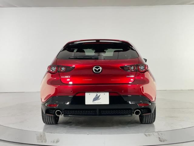 ＭＡＺＤＡ３ファストバック Ｘバーガンディ　セレクション　ＥＴＣ　全周囲カメラ　クリアランスソナー　オートクルーズコントロール　衝突被害軽減システム　アルミホイール　オートマチックハイビーム　オートライト　ＬＥＤヘッドランプ　サンルーフ　パワーシート（16枚目）