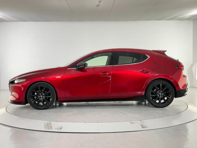 ＭＡＺＤＡ３ファストバック Ｘバーガンディ　セレクション　ＥＴＣ　全周囲カメラ　クリアランスソナー　オートクルーズコントロール　衝突被害軽減システム　アルミホイール　オートマチックハイビーム　オートライト　ＬＥＤヘッドランプ　サンルーフ　パワーシート（18枚目）