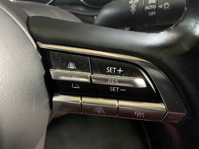 ＭＡＺＤＡ３ファストバック Ｘバーガンディ　セレクション　ＥＴＣ　全周囲カメラ　クリアランスソナー　オートクルーズコントロール　衝突被害軽減システム　アルミホイール　オートマチックハイビーム　オートライト　ＬＥＤヘッドランプ　サンルーフ　パワーシート（23枚目）