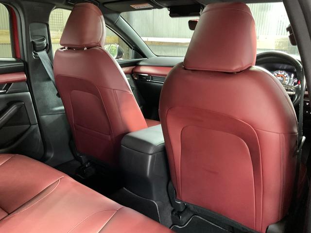 ＭＡＺＤＡ３ファストバック Ｘバーガンディ　セレクション　ＥＴＣ　全周囲カメラ　クリアランスソナー　オートクルーズコントロール　衝突被害軽減システム　アルミホイール　オートマチックハイビーム　オートライト　ＬＥＤヘッドランプ　サンルーフ　パワーシート（30枚目）
