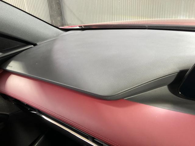 ＭＡＺＤＡ３ファストバック Ｘバーガンディ　セレクション　ＥＴＣ　全周囲カメラ　クリアランスソナー　オートクルーズコントロール　衝突被害軽減システム　アルミホイール　オートマチックハイビーム　オートライト　ＬＥＤヘッドランプ　サンルーフ　パワーシート（37枚目）