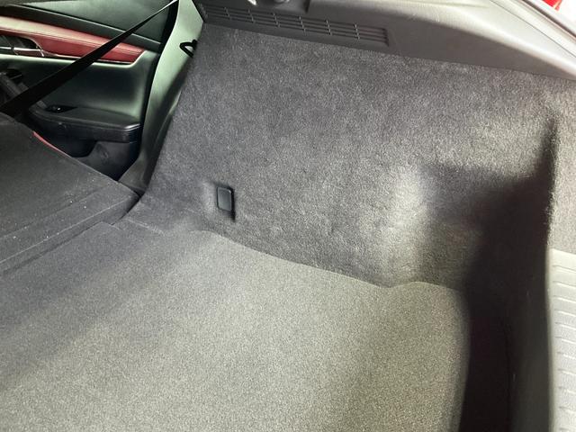 ＭＡＺＤＡ３ファストバック Ｘバーガンディ　セレクション　ＥＴＣ　全周囲カメラ　クリアランスソナー　オートクルーズコントロール　衝突被害軽減システム　アルミホイール　オートマチックハイビーム　オートライト　ＬＥＤヘッドランプ　サンルーフ　パワーシート（57枚目）