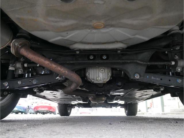 レガシィアウトバック Ｘ－ブレイク　４ＷＤ／アイサイトＶｅｒ．３／アイサイトセイフティプラス／Ｆ・Ｓビューモニター／ステアリング連動ＬＥＤヘッド／Ｆフォグ／ステア・シートヒーター／ＤＩＡＴＯＮＥナビ／後席モニター／Ｂカメラ／ＥＴＣ（14枚目）