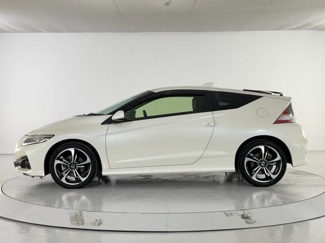 CR-Z αファイナルレーベル ワンオーナー/あんしんPKG(衝突軽減ブレーキ/サイド・カーテンエアバッグ)/クルーズコントロール/LEDヘッド・Fフォグ/黒合皮コンビシート/スマートキー/純正ナビ/Bカメラ/ETC(9枚目)