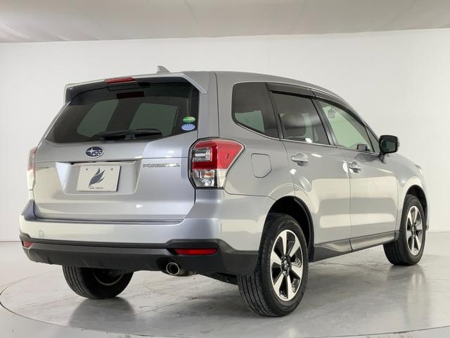 フォレスター 2.0i-L アイサイト 4WD/最終後期E型/アイサイトVer3(全車速追従クルコン/衝突軽減/レーンキープ/車線逸脱警報/AT誤発進抑制機能)/LEDヘッド・Fフォグ/シートヒーター/ストラーダナビ/Bluetooth(7枚目)