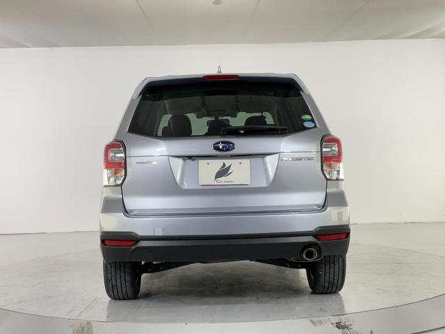 フォレスター 2.0i-L アイサイト 4WD/最終後期E型/アイサイトVer3(全車速追従クルコン/衝突軽減/レーンキープ/車線逸脱警報/AT誤発進抑制機能)/LEDヘッド・Fフォグ/シートヒーター/ストラーダナビ/Bluetooth(8枚目)