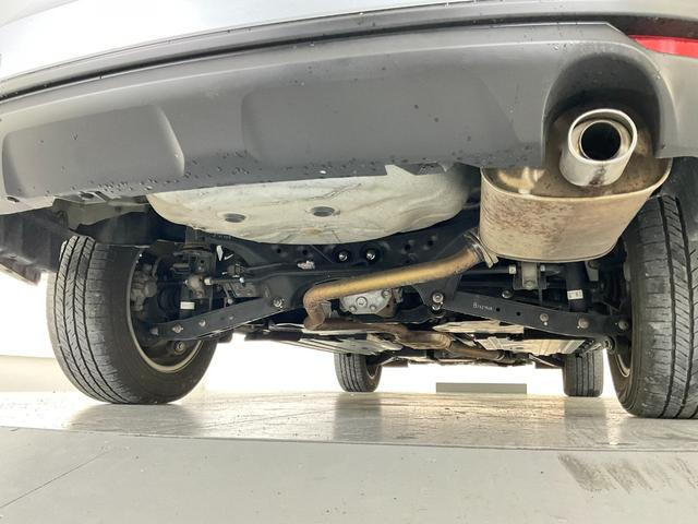フォレスター 2.0i-L アイサイト 4WD/最終後期E型/アイサイトVer3(全車速追従クルコン/衝突軽減/レーンキープ/車線逸脱警報/AT誤発進抑制機能)/LEDヘッド・Fフォグ/シートヒーター/ストラーダナビ/Bluetooth(13枚目)