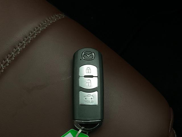 ロードスターRF VS 1オーナー/i-stop/i-ELOOP/BSM/衝突軽減/車線逸脱警報/AT誤発進抑制制御/クルコン/アダプティブLEDヘッド/赤褐色革シート/シートヒーター/BOSEサウンド/マツコネ/Bカメラ(12枚目)