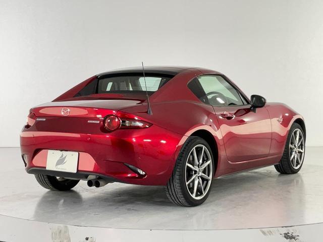 ロードスターＲＦ ＶＳ　テラコッタセレクション　ｉ－ｓｔｏｐ／ｉ－ＥＬＯＯＰ／ＢＳＭ／衝突軽減ブレーキ／車線逸脱警報／ＡＴ誤発進抑制制御／クルコン／アダプティブＬＥＤヘッド／テラコッタ革シート／シートヒーター／ＢＯＳＥ／マツコネ／Ｂカメラ／ＥＴＣ（8枚目）